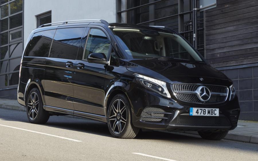 Mercedes-Benz V300 d Lang 4Matic AMG Line (W447) (UK) '2019